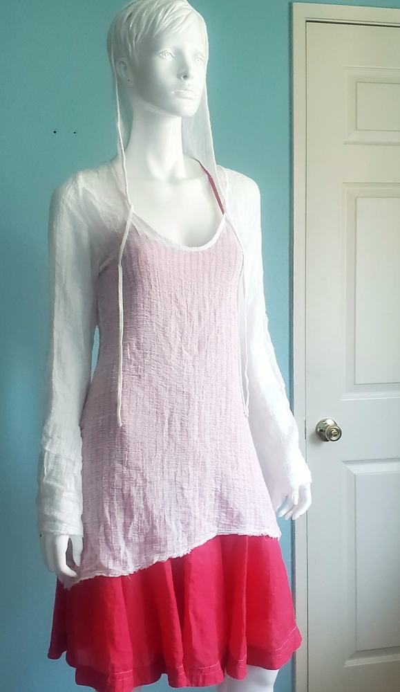 Fresh Laundry White v-neck hoodie w/ bell sleeves